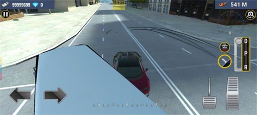 城市汽车驾驶模拟器
