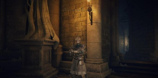 艾尔登法环骑士套装化身梅琳娜MOD